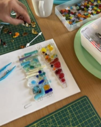 sparkly-glass-craft-afternoon-dedham-05img